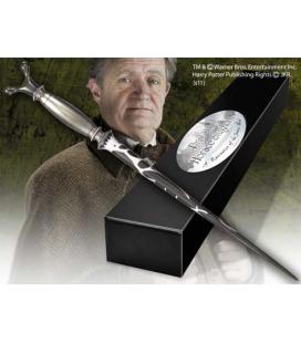 Replica the noble collection harry potter horace slughorn varita con caja y placa de identificacion