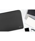 Funda de neopreno phoenix para tablet o portátil 14pulgadas interior terciopelo negra