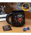 Taza con relieve paladone stranger things hellfire club