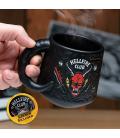 Taza con relieve paladone stranger things hellfire club